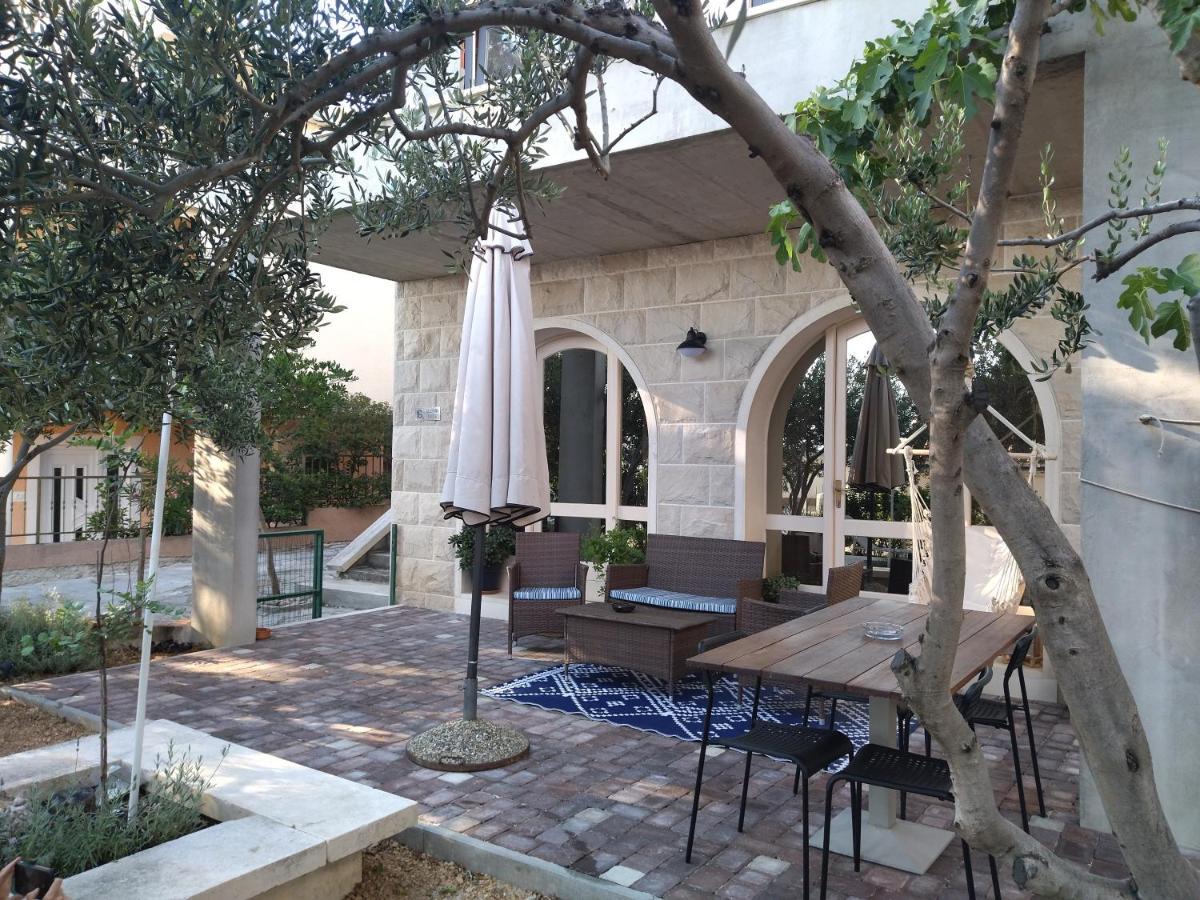 Holiday Home With Free Parking By The Beach Brela Exterior foto